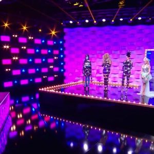 Capture d'écran de l'émission Drag Race France diffusée le 17 juillet 2025.