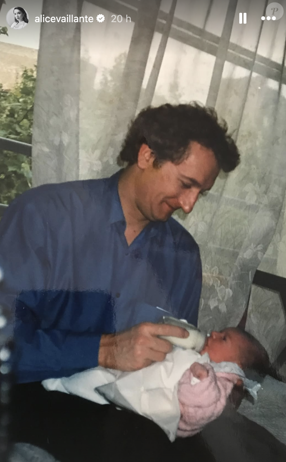 Ce jour, l'humoriste et ses filles ont dévoilé le lieu des obsèques. 


Capture d'écran de la story Instagram d'Alice Vaillant.