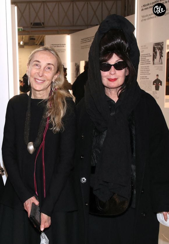 Carla Sozzani et Diane Pernet - Vernissage de l'exposition "Alaïa avant Alaïa" à la Fondation Azzedine Alaïa à Paris, France, le 27 janvier 2022. Bertrand Rindoff/Bestimage