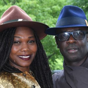 Lilian Thuram et Kareen Guiock filent le parfait amour.

Lilian Thuram et sa compagne Kareen Guiock - Arrivées à la première cérémonie des Flammes, dédiée au rap au Théâtre du Châtelet à Paris.
© Veeren / Bestimage