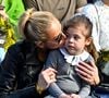 Elle s'est rendue avec elle au zoo de La Flèche

Adriana Karembeu Ohanian et sa fille Nina durant la première bataille de fleurs du Carnaval de Nice 2022, Roi des Animaux, place Masséna à Nice, le 13 février 2022. © Bruno Bebert/Bestimage