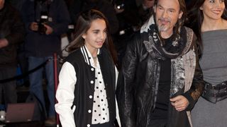 "Ça, il fallait pas" : Les deux enfants de Florent Pagny ont été scolarisés une année en France, pourquoi les a-t-il très vite retirés du collège ?