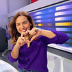 Une journaliste de Franceinfo annonce son départ après cinq ans à l'antenne et elle pourrait remplacer Caroline Roux !