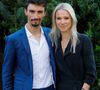 Avec son compagnon Julian Alaphilippe, ils ne vivent pas en France 

Exclusif - les coureurs cyclistes Julian Alaphilippe et sa compagne Marion Rousse - Arrivées de l'émission "Vivement Dimanche" qui sera diffusée le 24 octobre 2021 au Studio Gabriel à Paris, France, le 14 octobre 2021. © Christophe Clovis / Bestimage
