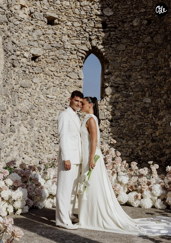 Benjamin Pavard et Kleofina pendant leur mariage en 2025