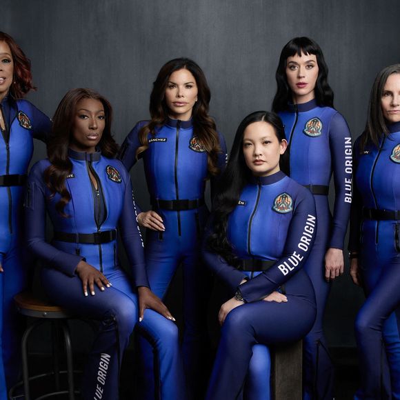 Un vol historique puisqu'il s'agit du premier équipage 100% féminin à se rendre dans l'espace

13 avril 2025 : ...La pop star Katy Perry et ses coéquipiers se préparent à devenir extra-terrestres en s'envolant dans l'espace...(Image de crédit : © Cover Images via ZUMA Press)