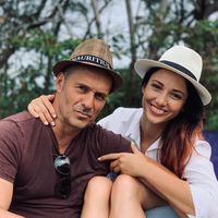 "Il avait beaucoup de colère" : Delphine Wespiser explique comment elle a réussi à reconquérir Roger, son compagnon de 26 ans son aîné