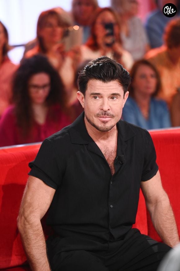 Vincent Niclo - Enregistrement de l'émission "Vivement dimanche" spécial Céline Dion au studio Rive gauche, presentée par Michel Drucker. Diffusion sur France 3 le 06/09/2026. © Guillaume Gaffiot/Bestimage
