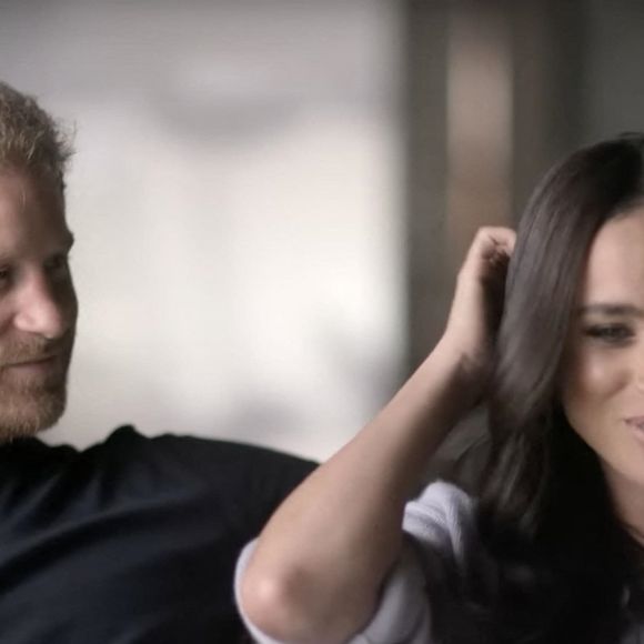 Images du documentaire Netflix "Harry & Meghan". La série comporte six parties et couvre la relation du couple depuis leurs premières fréquentations jusqu'à leur décision de prendre du recul en tant que membres actifs de la famille royale britannique et leurs activités ultérieures. Netflix / Backgrid UK / Bestimage