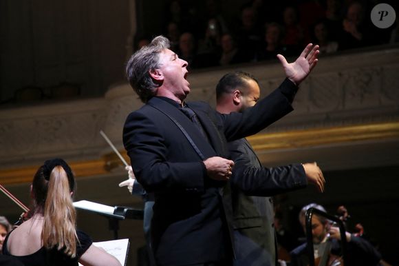 Concert de Roberto Alagna avec l'Orchestre Colonne à la Salle Gaveau à Paris, le 11 Janvier 2024.

© Bertrand Rindoff / Bestimage