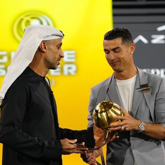 Cristiano Ronaldo lors de la cérémonie des Globe Soccer Awards organisée à Dubaï le 27 décembre 2024.