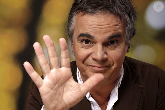 Alexandre Jardin pose lors d'une séance de portrait à Paris, France, septembre 2018. Photo by VIM/ABACAPRESS.COM