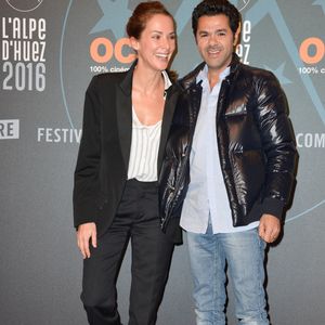 Jamel Debbouze et son épouse Melissa Theuriau assistent à la cérémonie de clôture du 19e Festival du film d'humour de l'Alpe d'Huez, à l'Alpe d'Huez, en France, le 16 janvier 2016. Photo de Julien Reynaud/Aps-Medias/Abaca