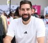 Nikola Karabatic lors du 5ème festival du Livre de Paris au Grand Palais à Paris, France, le 17 avril 2026. © Denis Guignebourg/BestImage