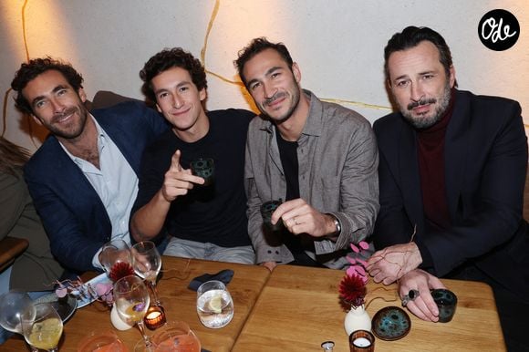 Le jeune agent immobilier raconte notamment avoir récemment visité le château de Fleurac, en Dordogne

Martin Kretz, Raphael Kretz, Valentin Kretz et Michael Cohen assistent à la soirée d'inauguration du restaurant « BENIHANA » à Paris, en France, le 12 décembre 2024. Photo de Jérôme Dominé/ABACAPRESS.COM