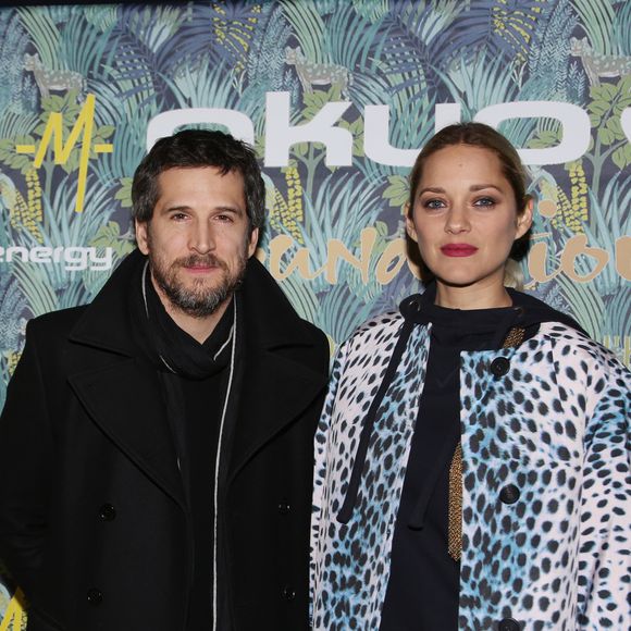 Exclusif - Guillaume Canet et sa compagne Marion Cotillard - Dîner de gala de la fondation Akuo suivi d’un concert privé de M.Chedid avec le collectif LAMOMALI au cabaret Lido, à Paris, France, le 17 janvier 2018. La Fondation Akuo entreprend et soutient des projets de développement durable sociaux et environnementaux.Elle offre à ses partenaires la possibilité de s’engager à ses côtés, en faveur de populations défavorisées en France et dans le monde entier. La mission de la Fondation Akuo se décline en 4 domaines d’intervention: donner accès à des sources d’énergies renouvelables continues et durablement compétitives, donner accès à l’éducation et à la connaissance, donner accès à l’eau et aux services de santé et préserver l’environnement et la biodiversité. © Denis Guignebourg/Bestimage