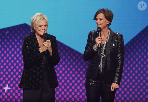 Exclusif - Muriel Robin, Anne Le Nen lors de l'enregistrement de l'émission "Nos voix pour toutes" au profit de la Fondation des femmes à l'Adidas Arena diffusée sur TMC le 25 novembre 2025, à Paris, France, le 19 novembre 2025. © Guirec-Moreau/Bestimage