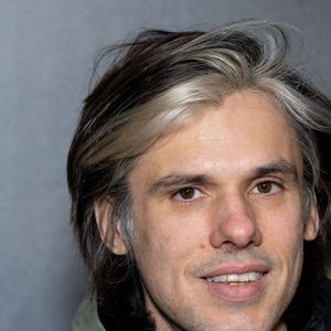 Orelsan assiste à la première de la série Disney 'Bref.2' au Grand Rex le 10 février 2025 à Paris, France. Photo by Nasser Berzane/ABACAPRESS.COM