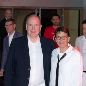 S.A.S. le Prince Albert II de Monaco et S.A.S. la Princesse Stéphanie de Monaco assistent au Gala Fight AIDS Monaco, à la salle des Etoiles du Sporting Monte-Carlo, à Monaco, le 5 juillet 2025. © Olivier Huitel/Pool Monaco/Bestimage