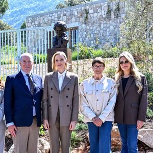 Leurs Altesses S.A.S. le Prince Albert II et la Princesse Charlène de Monaco, Leurs Altesses S.A.S. la Princesse Stéphanie de Monaco, Camille Gottlieb, Mélanie-Antoinette de Massy et Gareth Wittstock ont visité les nouveaux locaux de la SPA. © Bruno Bebert/Bestimage