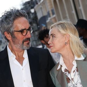 Emmanuelle Béart et Frédéric Chaudier célèbrent leurs huit ans de mariage

Frédéric Chaudier et Emmanuelle Béart au tapis rouge du 38ème festival du film de Cabourg, France. © Coadic Guirec/Bestimage