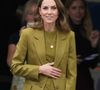 L'épouse du prince William est venue évoquer un sujet qui lui tient particulièrement à coeur : la petite enfance. 

Kate Middleton Middleton, princesse de Galles, lors d'une visite à Home-Start à Oxford, le 9 octobre 2025. Home-Start UK se prépare à déployer une formation auprès de son réseau de 9 000 bénévoles sur la base de la série explicative du Centre for Early Childhood de la Royal Foundation. Photo par PA Photo/ Bestimage