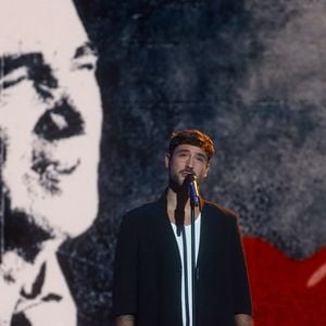 Le chanteur a eu le mal du pays

Exclusif - Jérémy Frérot - Enregistrement de l'émission "Eternel Aznavour, le concert événement", diffusée le 18 octobre sur France 3
© Christophe Clovis-Cyril Moreau / Bestimage