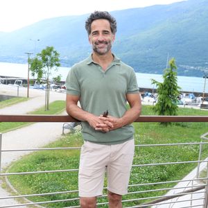 Florent Peyre lors de la 4ème édition du festival eu cinéma français et gastronomie d'Aix les Bains (3 - 7 juin 2025), le 3 juin 2025. © Denis Guignebourg / Bestimage