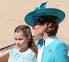 Kate et Charlotte, un parfait match à Trooping the Colour 

La princesse Charlotte et la princesse de Galles arrivent à la cérémonie de la montée des couleurs à Horse Guards Parade, au centre de Londres, pour célébrer l'anniversaire officiel du roi Charles III. . Photo by Jonathan Brady/PA Wire/ABACAPRESS.COM