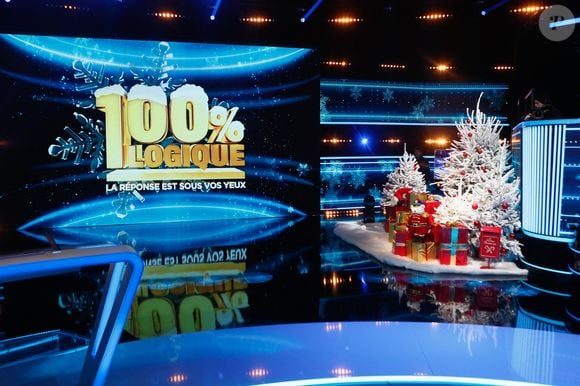 Exclusif - Illustration - Enregistrement de l'émission "100% Logique, Spéciale Noël", présentée par C.Féraud et diffusée le 21 décembre sur France 2.
© Christophe Clovis / Bestimage