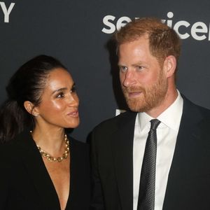 Le prince Harry, duc de Sussex et Meghan Markle, duchesse de Sussex, lors du 3ème gala annuel du projet "Healthy Minds" aux Spring Studios à New York, le 9 octobre 2025.