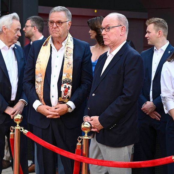 Le prince Albert II de Monaco, la princesse Charlène de Monaco, la princesse Gabriella de Monaco, comtesse de Carladès, et le prince Jacques de Monaco, marquis des Baux, assistent à l’inauguration de l’espace thématique consacré à la Principauté de Monaco à Europa-Park, à Rust, en Allemagne, le 29 juin 2026. © Dana Press/Bestimage