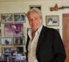 Mais entretenir La Brûlerie de Douchy a un coût dont avait conscience Alain Delon
Exclusif - Cyril.Viguier rencontre Alain Delon dans sa maison de Douchy-Montcorbon le 13 juin 2021.
© Cyril Moreau / Bestimage