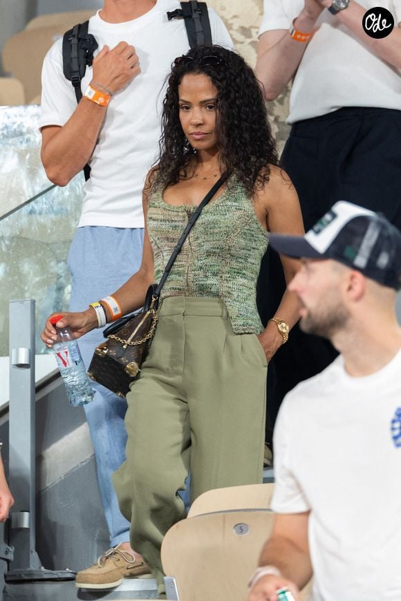 Christina Milian dans les tribunes lors de la session nocturne du deuxième jour du tournoi de Roland-Garros 2026, le 25 mai 2026 à Paris, en France. Photo de Nasser Berzane/ABACAPRESS.COM