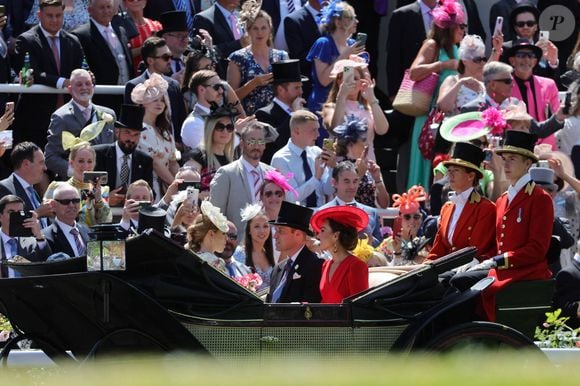 Le Prince William et Kate Middleton au meeting hippique Royal Ascot à Ascot, le 23 juin 2023.

Photo : Panoramic / Bestimage