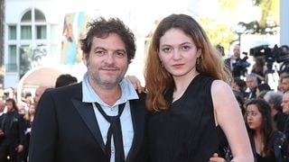 La fille de Matthieu Chedid, Billie, se lance à son tour dans la musique : "J’ai tout à prouver, et surtout montrer que j’ai ma place"