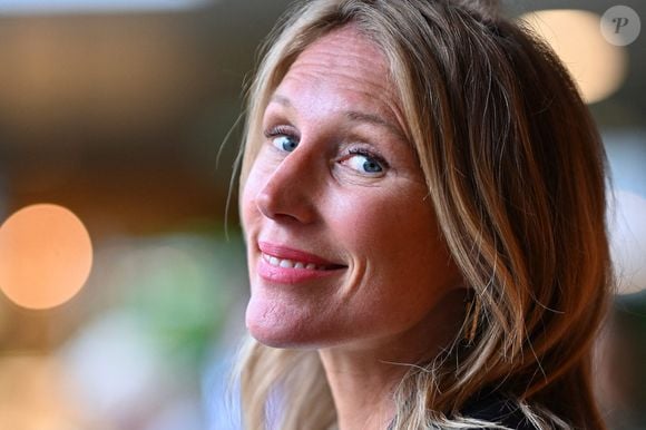 Cela fait dix ans maintenant qu’Agathe Lecaron est mariée à François Pellissier, père de ses deux enfants, Gaspard et Félix, nés en 2014 et 2016. 

Agathe Lecaron pose au Village pendant les Internationaux de France à Roland Garros le 03 juin 2025 à Paris, France. Photo de ABACAPRESS.COM