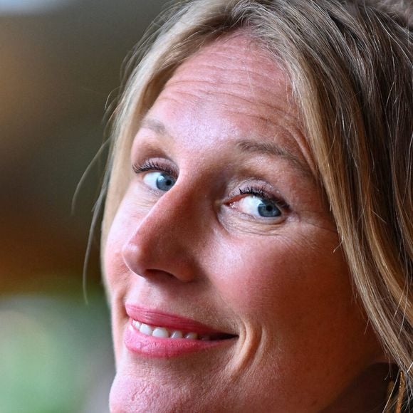 Cela fait dix ans maintenant qu’Agathe Lecaron est mariée à François Pellissier, père de ses deux enfants, Gaspard et Félix, nés en 2014 et 2016. 

Agathe Lecaron pose au Village pendant les Internationaux de France à Roland Garros le 03 juin 2025 à Paris, France. Photo de ABACAPRESS.COM