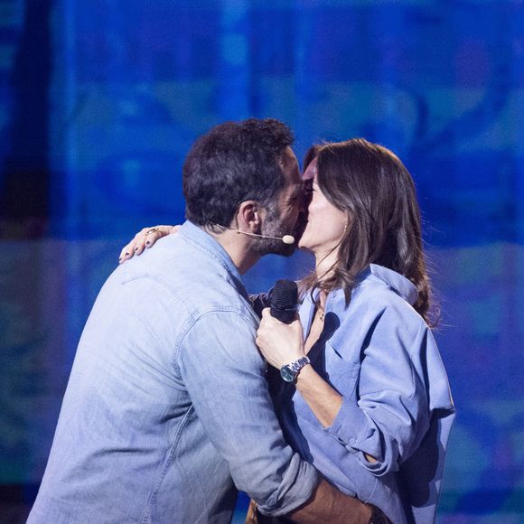 Exclusif - Florent Peyre et sa compagne Virginie Stref - Surprises - Enregistrement de l'émission "La Chanson secrète 11" à Paris, diffusée le 24 juin sur TF1. Le 15 janvier 2022
© Jacovides-Moreau / Bestimage