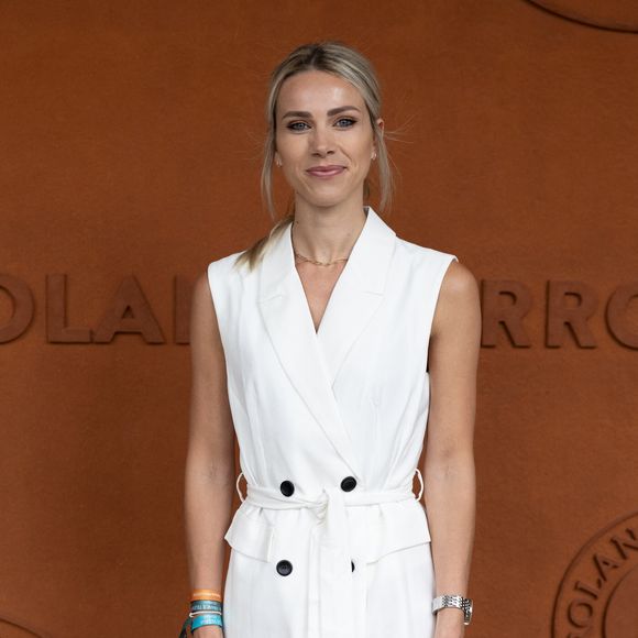 Marion Rousse au village lors des Internationaux de France de Tennis de Roland Garros 2025. Paris, le 27 mai 2025. © Moreau / Jacovides / Bestimage