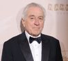 Si l'acteur oscarisé a choisi ce petit coin de la France, ce n'est absolument pas par hasard ! Ce voyage est avant tout un hommage à son papa, Robert De Niro Sr. 

Robert de Niro - Photocall du dîner lors du 78ème Festival International du Film de Cannes le 13 mai 2025.

© Moreau / Borde / Jacovides / Bestimage