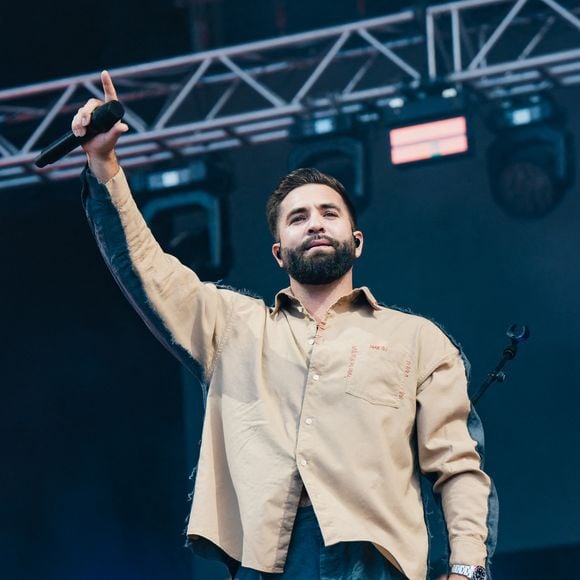 Kendji Girac - Les artistes sur la scène du V and B Fest' à Château-Gontier sur Mayenne le 21 août 2025 © Alexandre Fumeron / Afterdepth / Bestimage