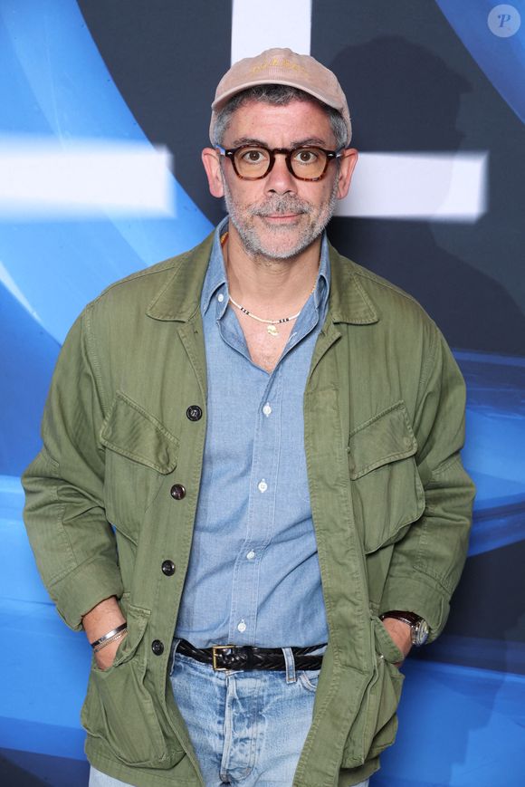 Manu Payet assiste à la première d'Ollie au Théâtre du Chatelet à Paris le 24 avril 2025 à Paris, France. 
Photo par Jerome Dominé/ ABACAPRESS.COM