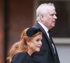 Depuis le scandale lié aux mails avec Jeffrey Epstein, les deux anciens partenaires se faisaient très discrets.

Sarah Ferguson et Andrew Mountbatten-Windsor arrivant pour l'office de la messe de requiem pour la duchesse de Kent, à la cathédrale de Westminster, au centre de Londres. Photo par Mirrorpix / Bestimage