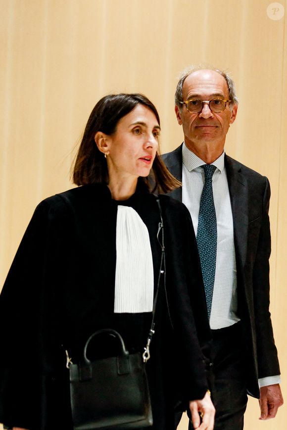 Éric Woerth - Suspension d'audience dans le dernier jour du procès pour des accusations de financement illégal de la campagne présidentielle victorieuse de 2007 par le dictateur M.Kadhafi, au tribunal de Paris, France, le 8 avril 2025. © Christophe Clovis/Bestimage