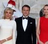 La princesse a été élevée au rang de Grand Croix de la Légion d’honneur.
Brigitte Macron, Le président Emmanuel Macron, La princesse Charlène de Monaco arrivant au dîner d'état en l'honneur de la visite du couple présidentiel français au palais princier à Monaco le 7 juin 2025.
© Dominique Jacovides / Bestimage