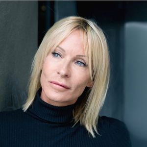 Elle nous confie enfin avoir retrouvé un homme dans sa vie.

Portrait de Rebecca Hampton ©philippe Vermale