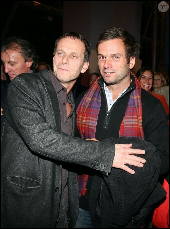 Charles Berling et Marc Thiercelin lors du salon nautique de Paris.
Crédit : OLIVIER BORDE / BESTIMAGE