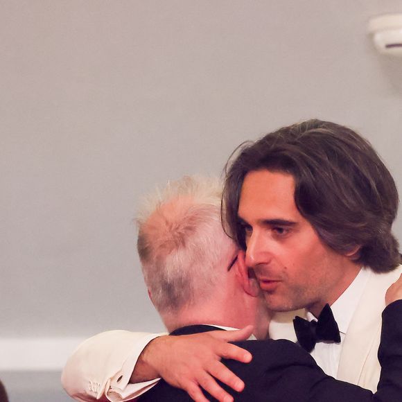 Thierry Frémaux, Dimitri Rassam - Descente des marches du film « Le comte de Monte-Cristo » lors du 77ème Festival International du Film de Cannes, au Palais des Festivals à Cannes. Le 22 mai 2024
© Jacovides-Moreau / Bestimage