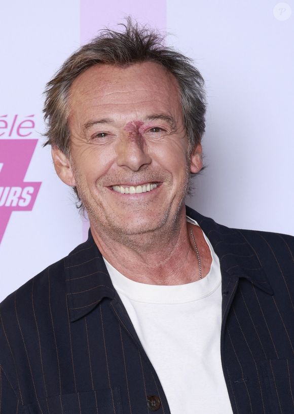 Jean Luc Reichmann - Soirée Télé 7 jours Chez Francette à Paris, jeudi 4 septembre 2025. - Soirée Télé 7 jours Chez Francette à Paris le 4 septembre 2025.
© Christophe Aubert via Bestimage